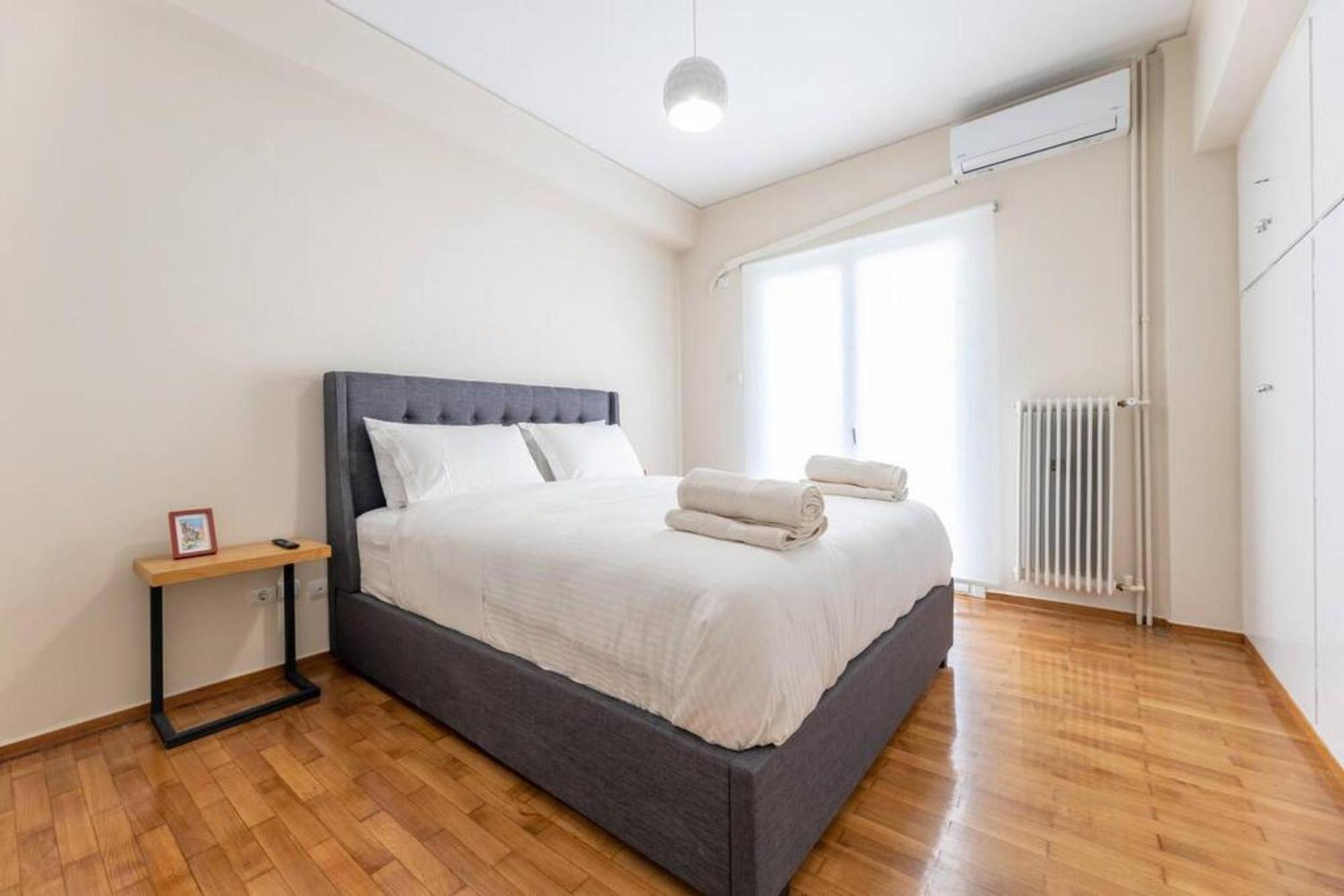 Amfitritis Family Lux Apartment At Palaio Faliro Aten Exteriör bild