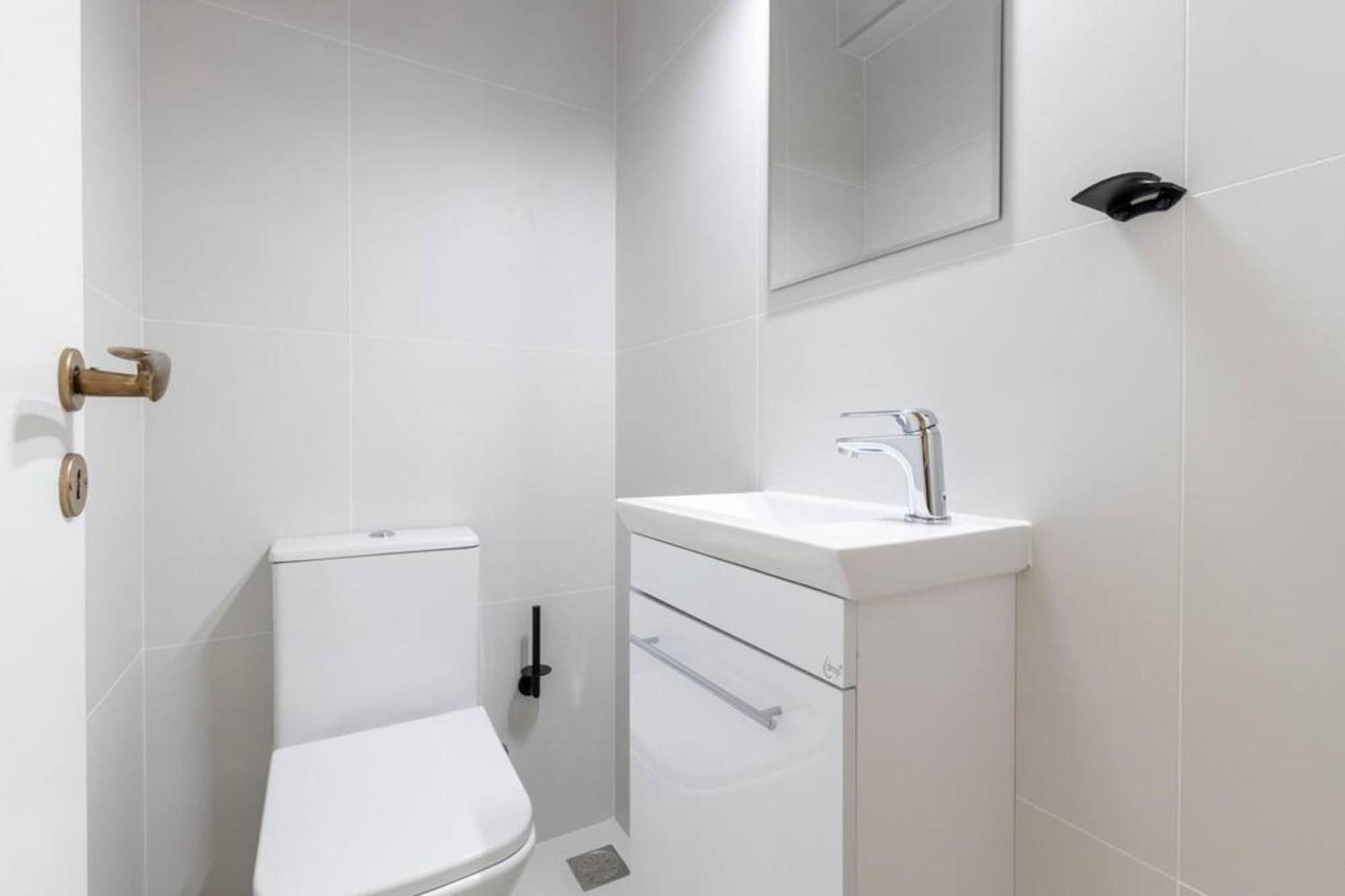 Amfitritis Family Lux Apartment At Palaio Faliro Aten Exteriör bild