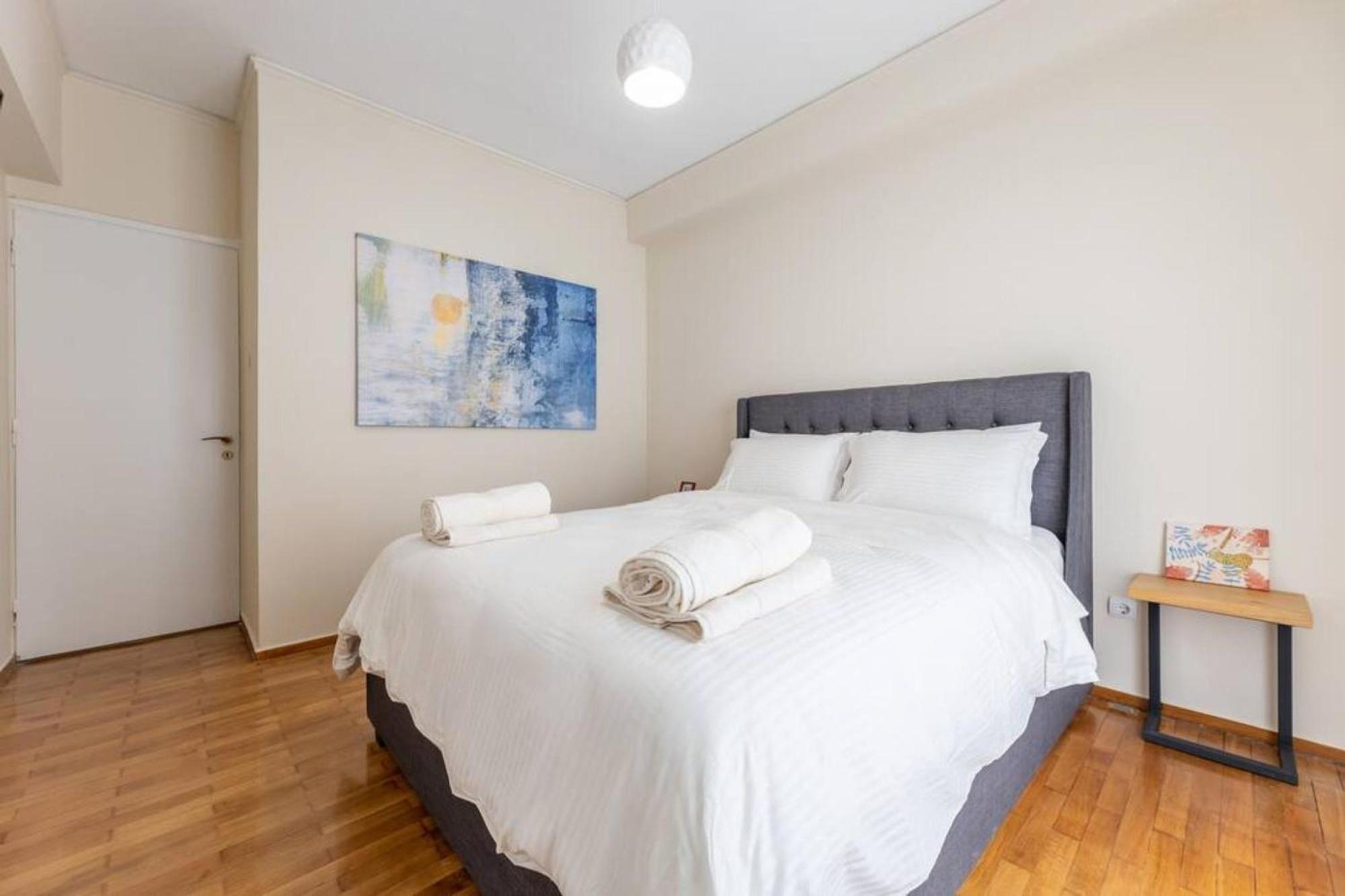 Amfitritis Family Lux Apartment At Palaio Faliro Aten Exteriör bild