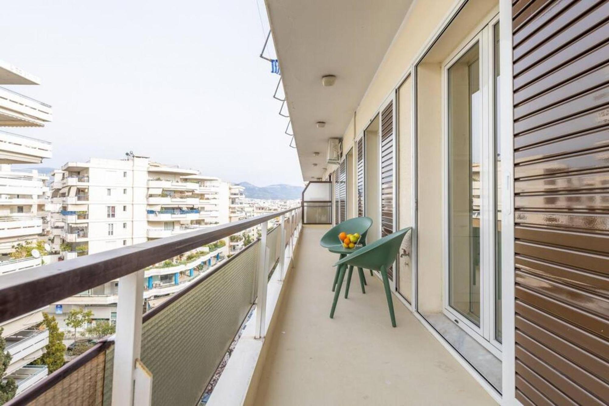 Amfitritis Family Lux Apartment At Palaio Faliro Aten Exteriör bild
