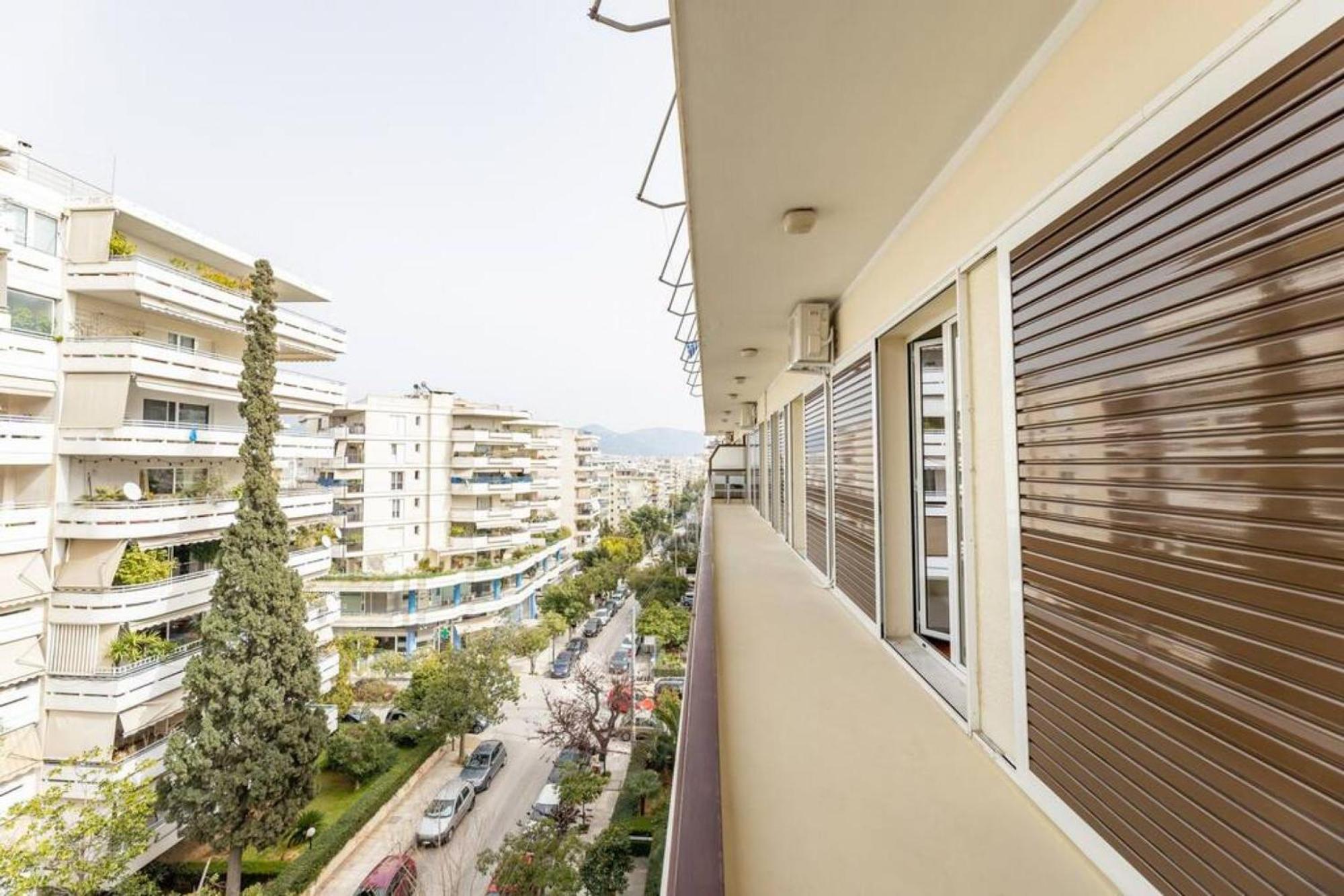 Amfitritis Family Lux Apartment At Palaio Faliro Aten Exteriör bild