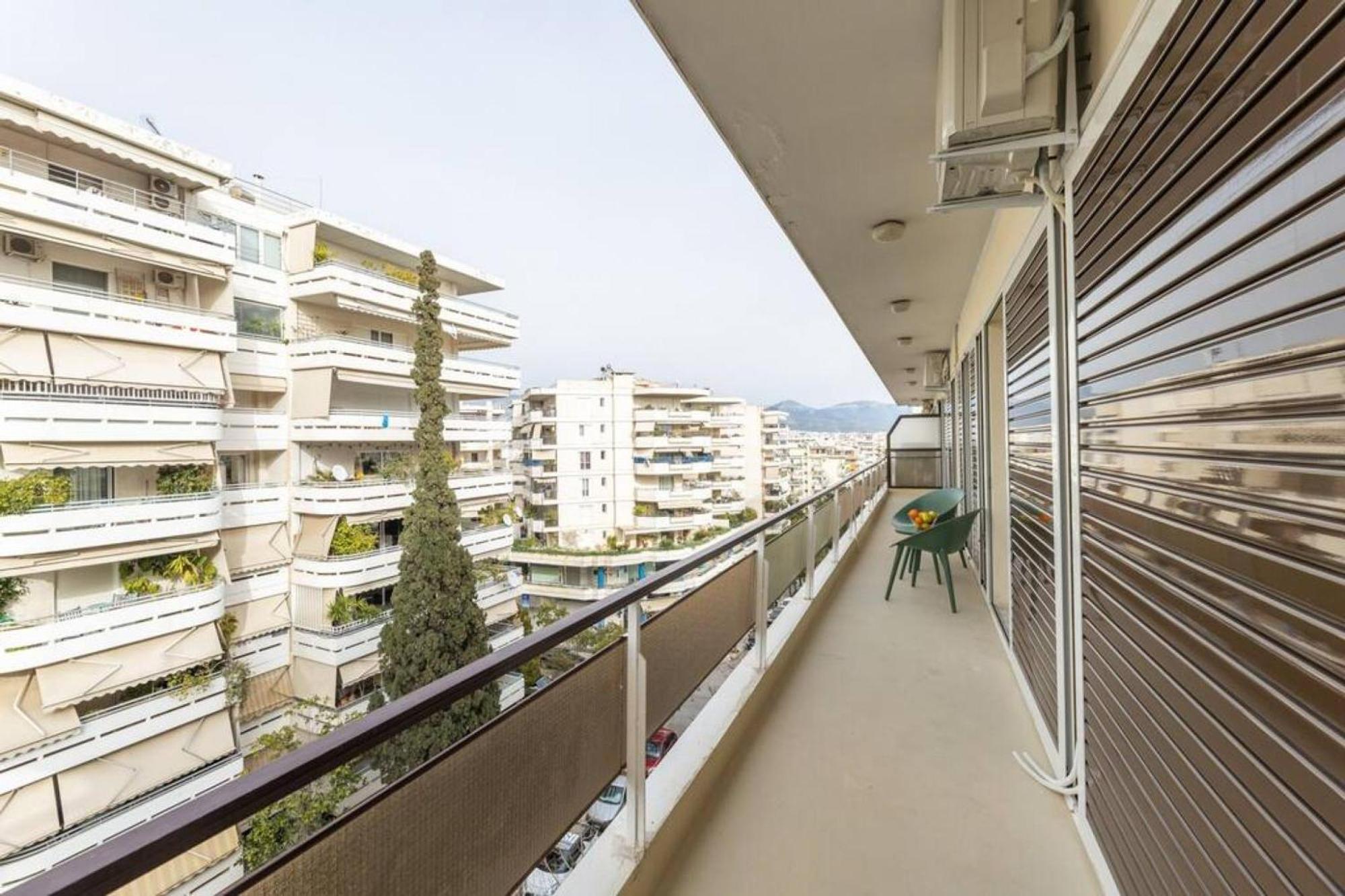 Amfitritis Family Lux Apartment At Palaio Faliro Aten Exteriör bild